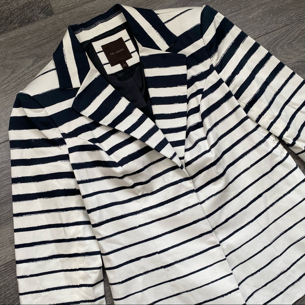 The Limited White and black blazer